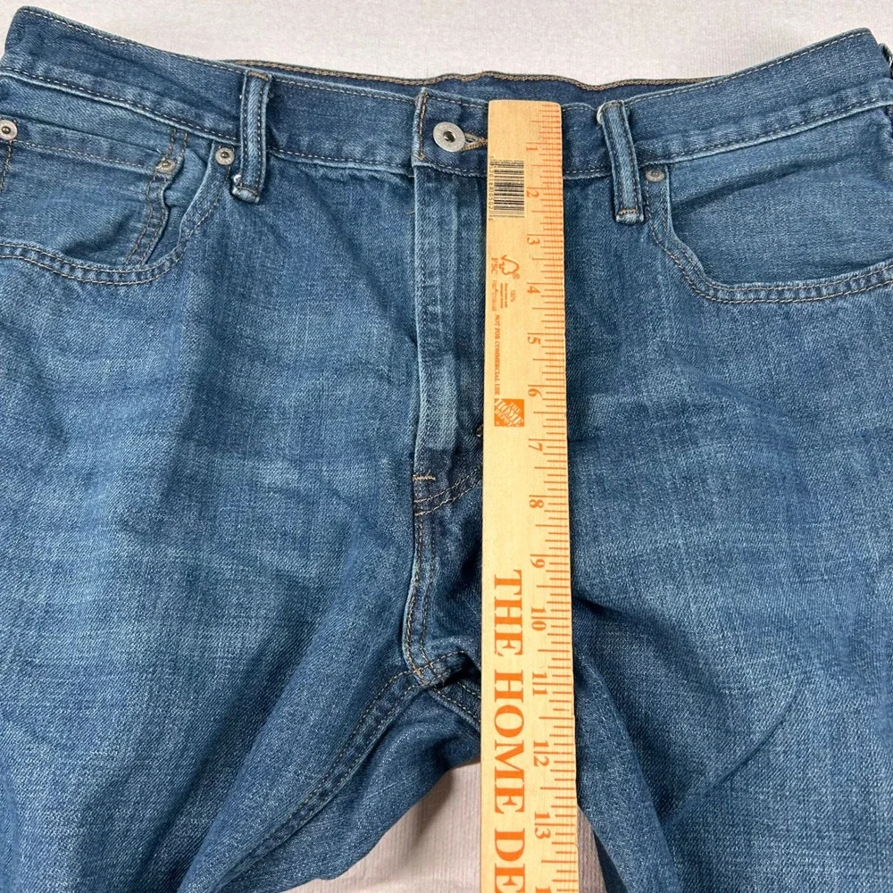 Levis fair used